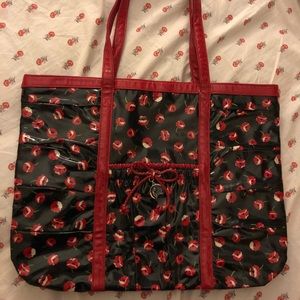Vera Bradley Frill tote bag